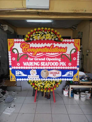 Papan Bunga di Daleman Nguter