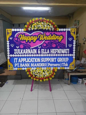 Papan Bunga di Daleman Nguter